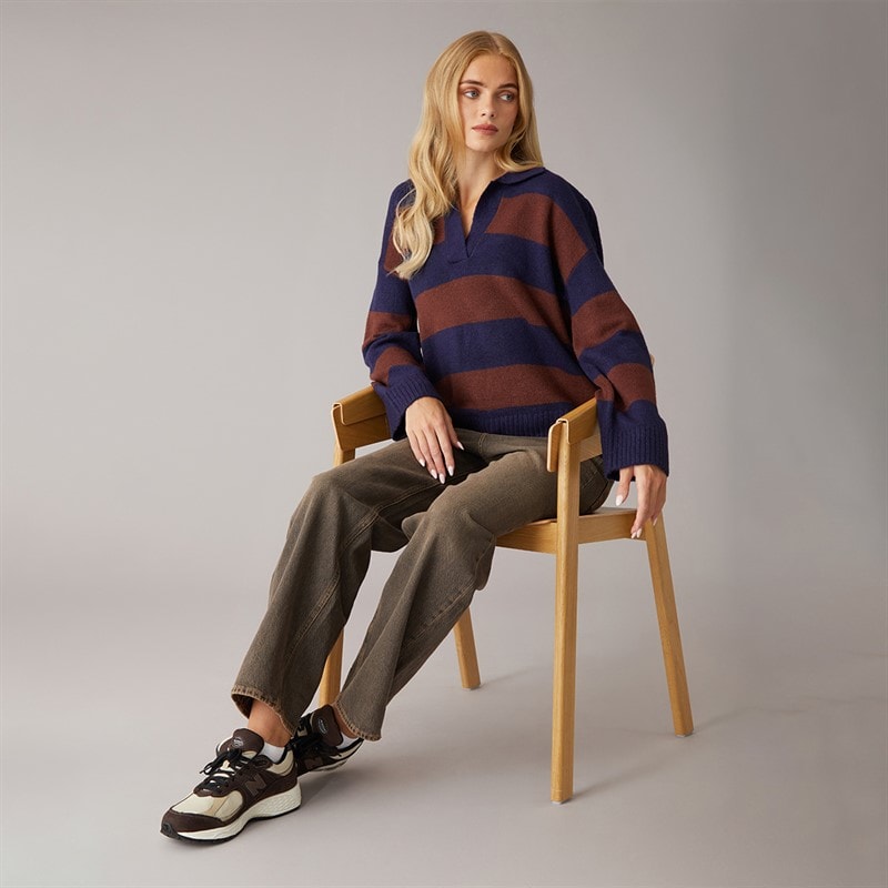 Dame ditto trophy neck jumper Marinebrunstribet - Billede 4