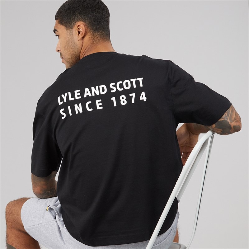 Lyle And Scott Vintage Herre oversized 1874 t-shirt - Jet Black