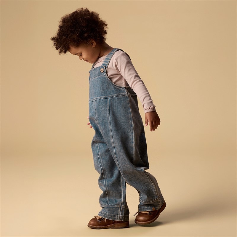 Lil' Atelier Piger Damla Overall Medium Blue Denim - Billede 4