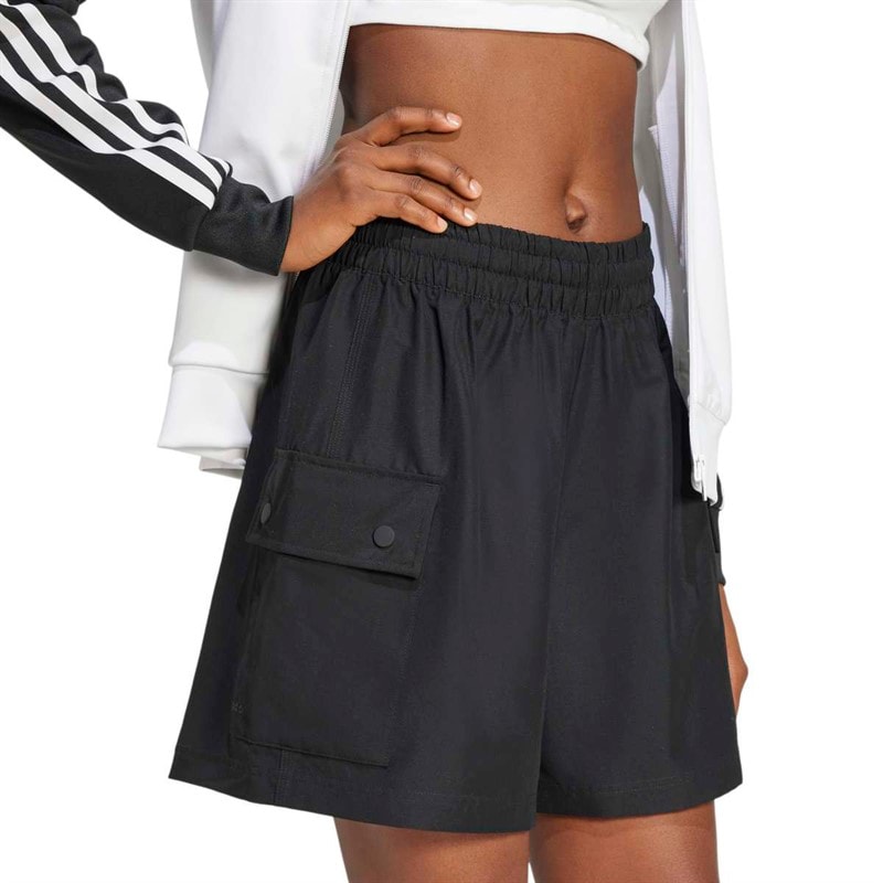 adidas Originals Dame Essentials Vævet Højtaljede Cargo Shorts Sort - Billede 3