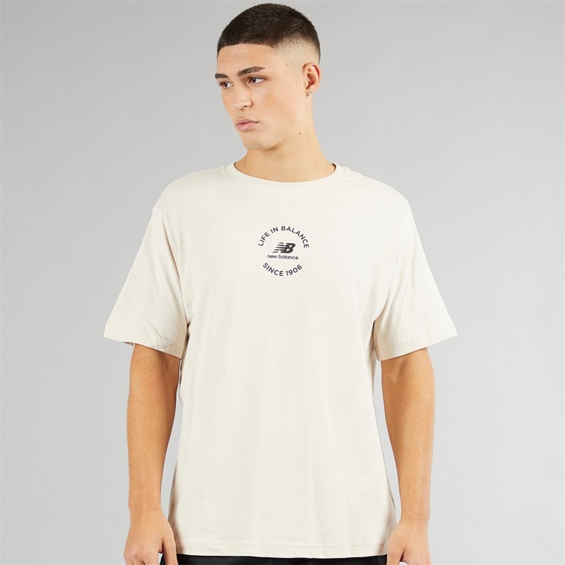 New Balance Herre Life In Balance Oversized T-shirt Moonbeam - Billede 1