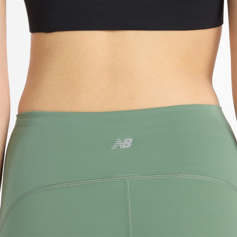 New Balance Dame Sleek NBDry Lomme Højtaljede Tætsiddende Leggings Mørk Enebær - Billede 3