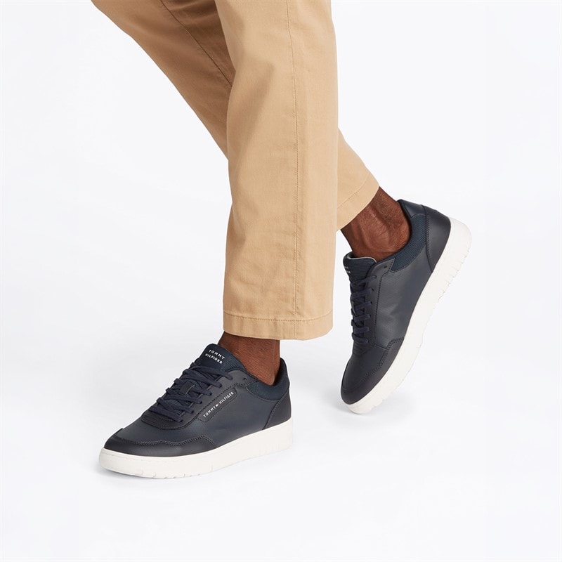 Tommy Hilfiger Herre Basket Core Perforerede Træningssko Desert Sky
