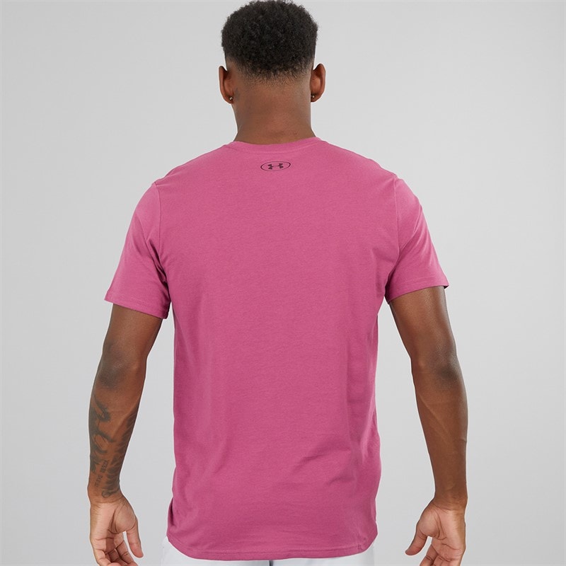 Under Armour Herre UA Sportstyle Venstre Bryst Kortærmet T-shirt Fuchsia Dusk / Mørk Maroon - Billede 2