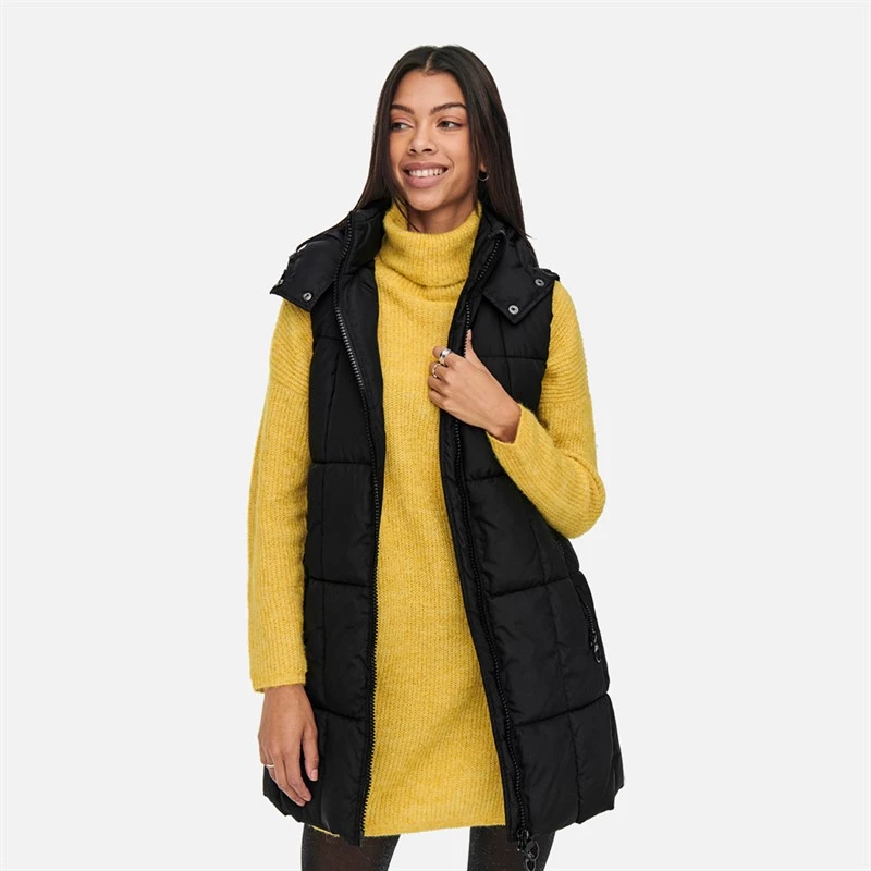 Jacqueline De Yong Dame lang vatteret gilet med margueritprint - Sort