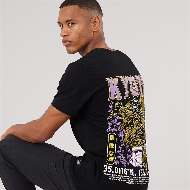 Brave Soul Herre hasedara t-shirt med rund hals og korte ærmer - Jet Black/Multi Colour Print