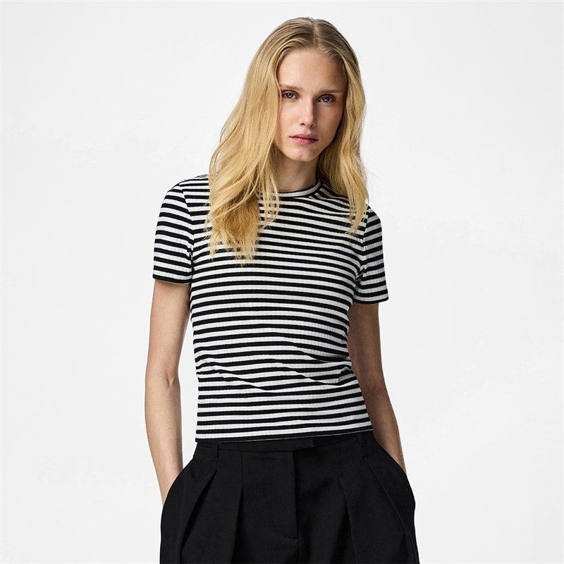 Pieces Dame laya t-shirt - Sort