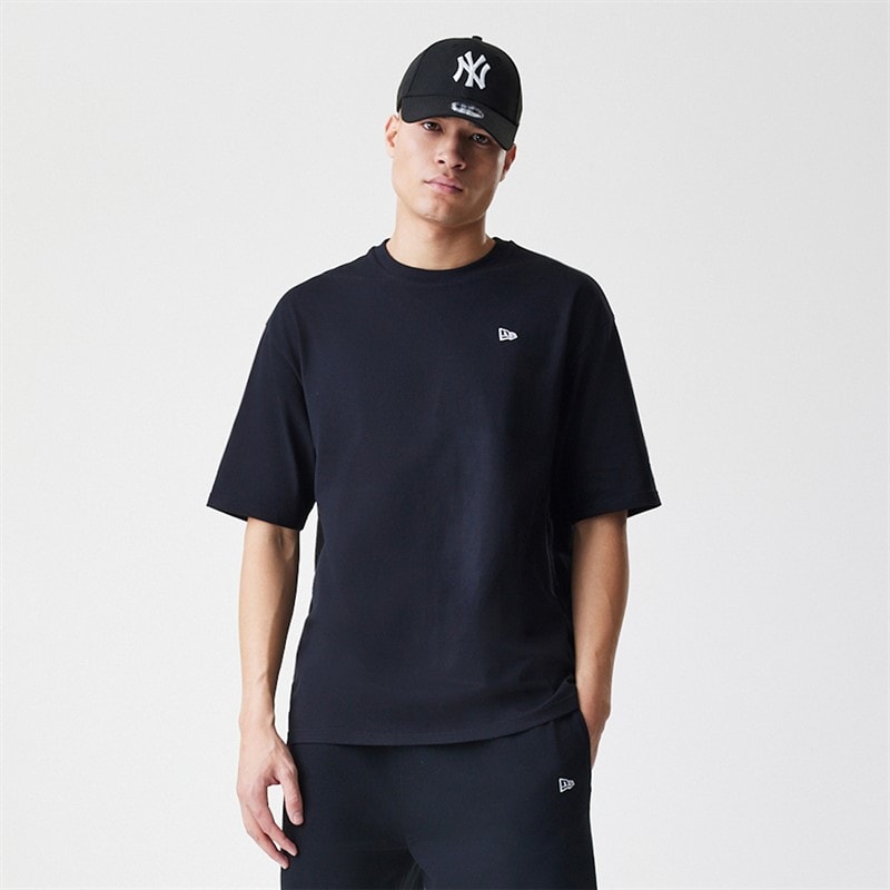 New Era Herre new eera essentials t-shirt - Sort